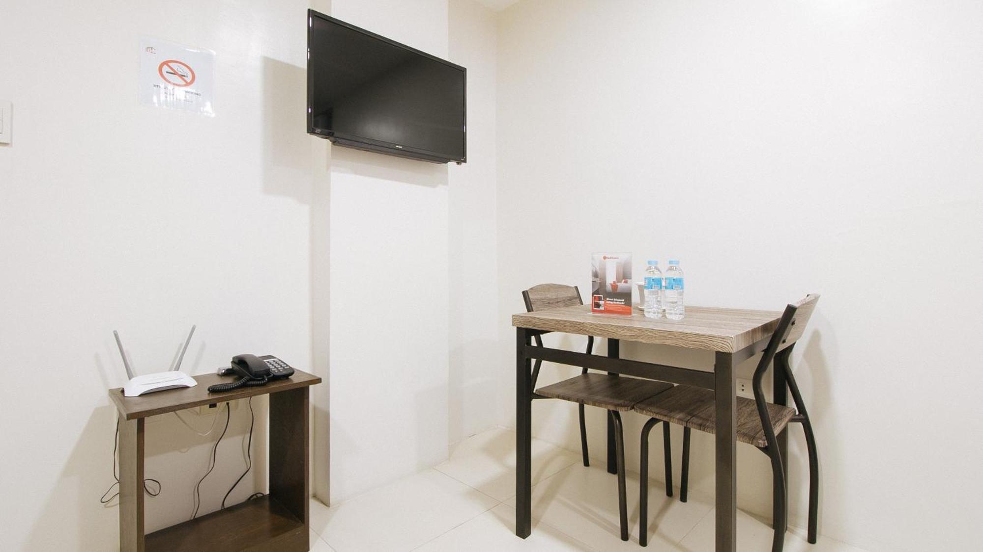 Reddoorz Near Fernwoods Garden Quezon City Exterior photo
